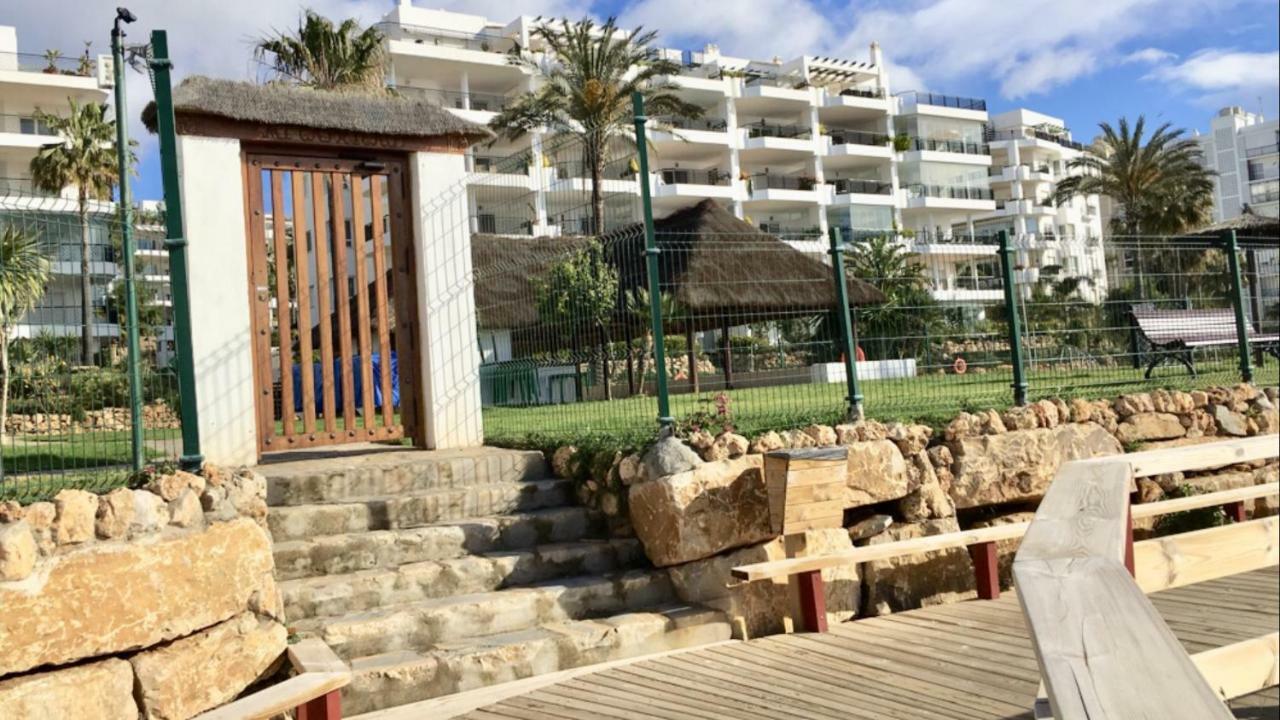 Mi Capricho Beachfront- 9F Apartment With Sea Views - Costa Del Sol Sitio de Calahonda Extérieur photo
