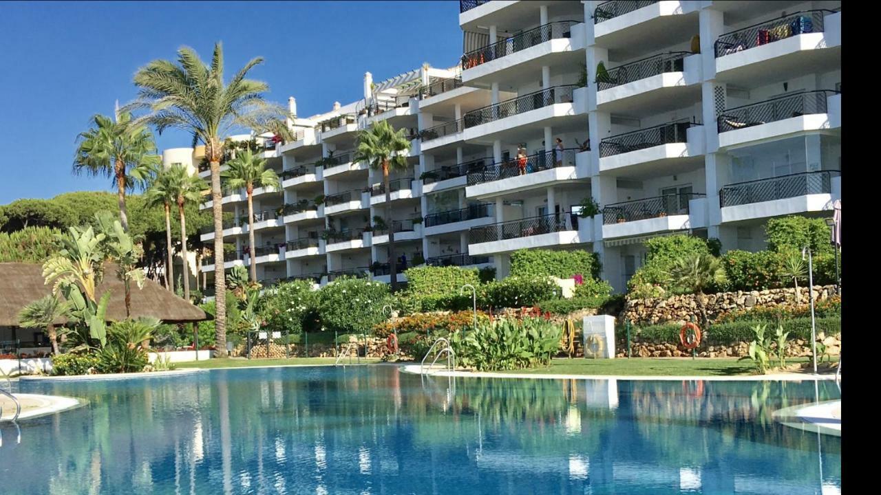 Mi Capricho Beachfront- 9F Apartment With Sea Views - Costa Del Sol Sitio de Calahonda Extérieur photo